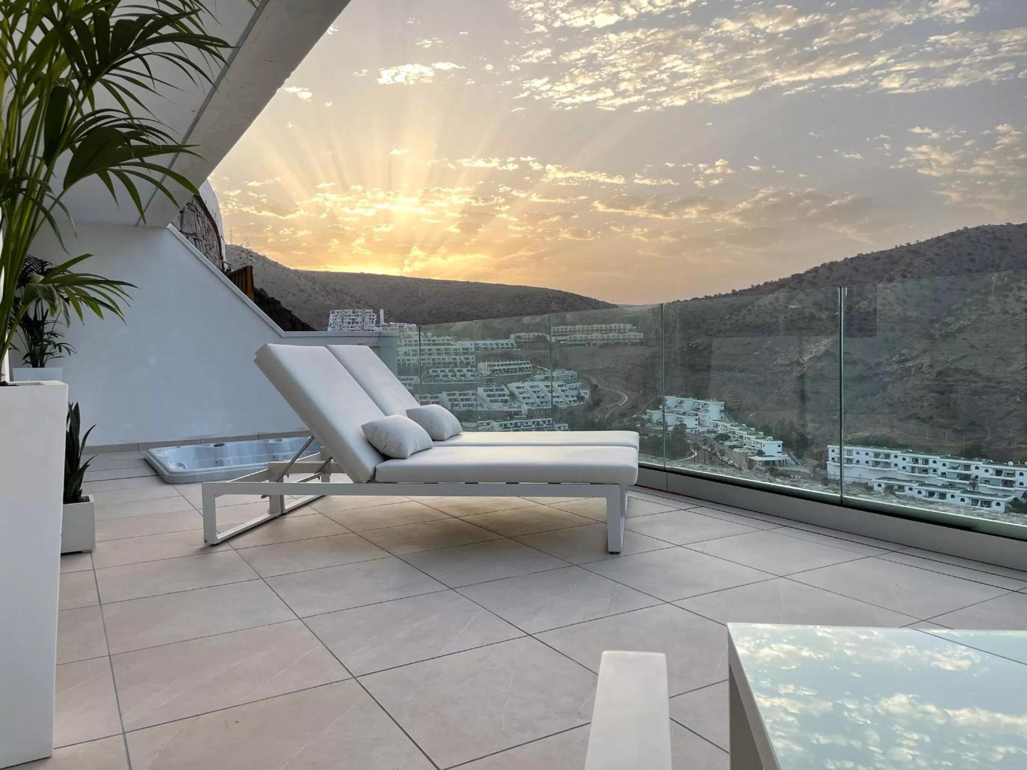 Grand Horizon Luxury Boutique Apartments Porto Rico Extérieur photo