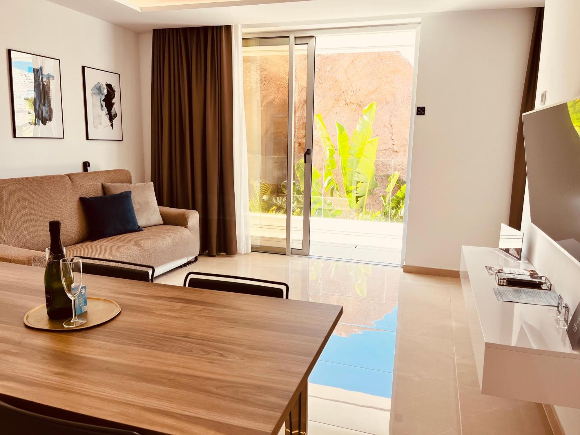 Grand Horizon Luxury Boutique Apartments Porto Rico Chambre photo