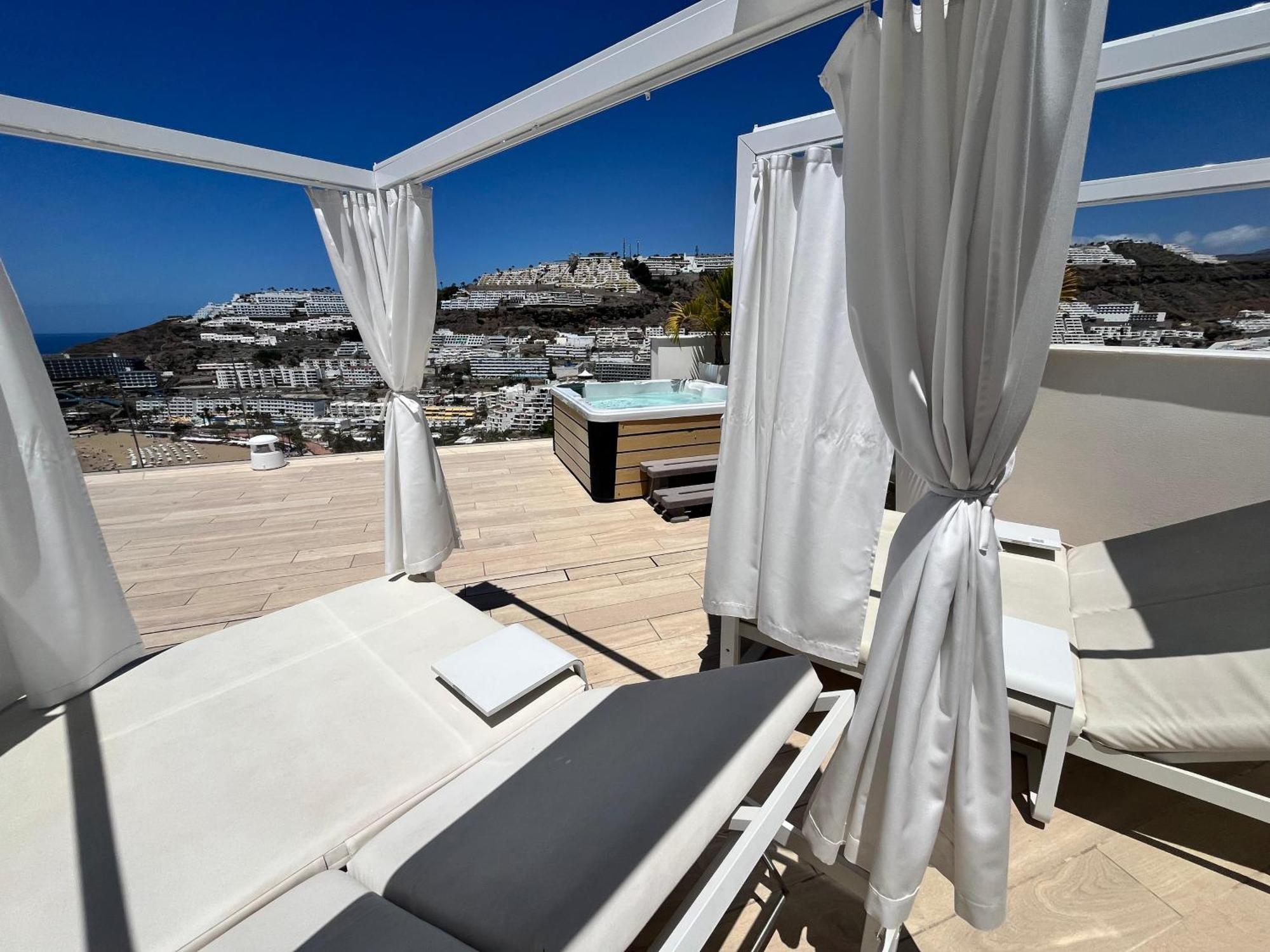 Grand Horizon Luxury Boutique Apartments Porto Rico Extérieur photo